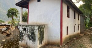 जाजरकोटमा शक्तिशाली परकम्पले घरहरु भत्किए, केही व्यक्ति घाइते