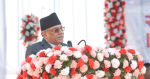 प्रधानमन्त्रीको सचिवालयबाट कार्यरत १३ जना हटाइए