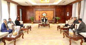 ६ प्रदेशका मुख्यमन्त्री बालुवाटारमा, प्रधानमन्त्रीलाई भेटेर मागे अधिकार