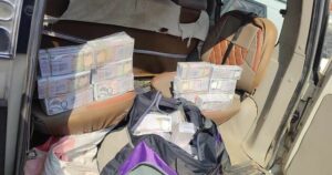 भारतीय गाडीमा झण्डै २ करोड नक्कली नोट