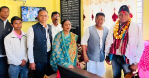 हरिपुरमा प्रमुख प्रशासकीय अधिकृत महतो हाजिर, नगर प्रमुखले गरे स्वागत