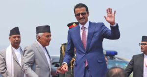 स्वदेश फर्किए कतारका राजा