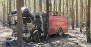 रुपन्देहीमा डढेलो निभाउन पुगेको दमकलनै जलेर नष्ट