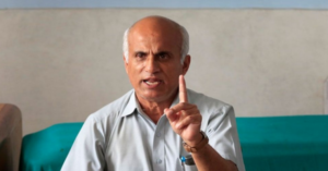 प्रचण्डको राजीनामा माग्दै डा. केसीले सुरु गरे अनशन