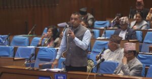 गृहमन्त्रीको अभिव्यक्तिमा प्रधानमन्त्रीको जवाफ माग