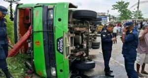 बाराको सिमरामा बस दुर्घटना हुँदा १५ जना घाइते