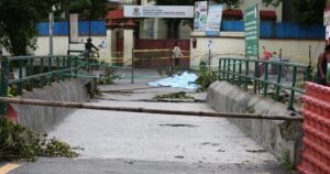 धोबीखोलाको बुद्धनगर–बबरमहल जोड्ने पुलमा आवागमन बन्द