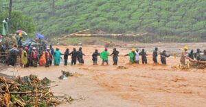 बङ्गलादेशमा बाढीले ५९ जनाको मृत्यु, हजारौँ घरबारविहीन