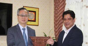 उद्योगमन्त्री भण्डारीसँग चिनियाँ राजदूत सोङको भेट