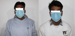 चोरेको चेक साट्न गएका दुई जना बैंकबाटै पक्राउ