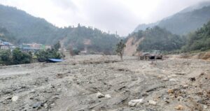 बाढीले बगर बन्यो गोटीखेल बजार, छ अर्बका संरचना ध्वस्त