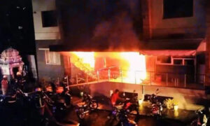 भारतको एक अस्पतालमा आगलागी हुँदा छ जनाको मृत्यु