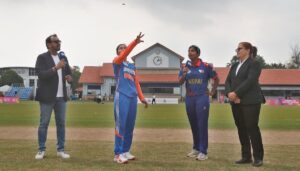 भारतले टस जितेर नेपाललाई ब्याटिङको निम्तो