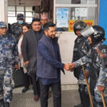 गड्डाचौकी नाका हुँदै भारत लागे रास्वपा सभापति लामिछाने