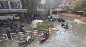 मेलम्चीको पाइप फुटेर भेल पसेपछि विशेष अदालतको सुनुवाइ रोकियो