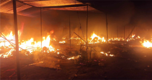 सल्यानको श्रीनगर महोत्सवस्थलमा भएको आगलागीले ८० स्टलको समान पूर्णरुपमा नष्ट