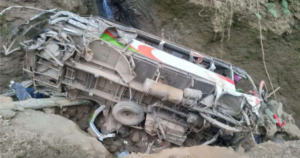 काभ्रेमा जन्ती पुर्‍याएर फर्किएको बस दुर्घटना, एक जनाको मृत्यु