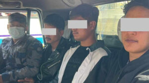 क्रेटा गाडीमा खैरो हेरोइन बोकेर हिँडेका चार युवा कलंकीबाट समातिए