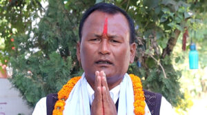 ग्रामथानका अध्यक्षले खोसे उपाध्यक्ष र वडाध्यक्षको गाडी, आफू पनि नचढ्ने