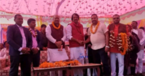 समाजसेवी दुबे सहित तिन सय भन्दा बढि समर्थकले गरे जनमत पार्टी प्रवेश