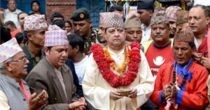 पूर्वराजा शाहद्वारा गुरु गोरखनाथ मन्दिरमा पूजा अर्चना