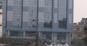 कोटेश्वरको भाटभटेनीमा तोडफोड