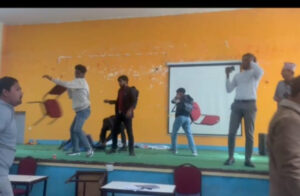 स्ववियु निर्वाचनको विषयलाई लिएर भैरहवा बहुमुखी क्याम्पसमा तोडफोड