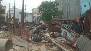 महानगरले चलायो कवाड संकलन केन्द्रमा डोजर