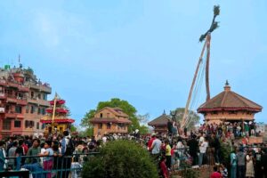 भक्तपुरमा बिस्का जात्रा हर्सोउल्लासका साथ मनाइदैँ