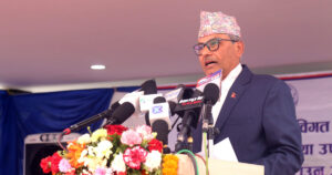 कोभिड र आपूर्ति सङ्कटबीच वित्तीय स्थायित्व जोगाउन सफल भएको गभर्नर अधिकारीको भनाइ