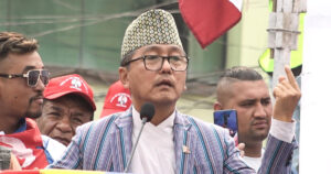 राजावादी र गणतन्त्रवादी अटाउने नयाँ समझदारी आवश्यक छ : राजेन्द्र लिङ्देन