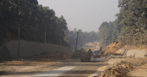 नारायणगढ–बुटवल सडक विस्तारः दाउन्ने खण्ड चार घण्टा बन्द