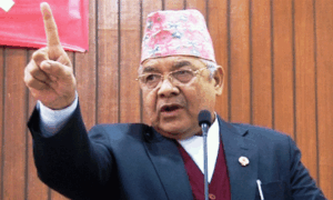 प्रधानमन्त्री बन्नेलाई कान समाएर उठबस गराउने वाचा खुवाउनुपर्छ : वामदेव