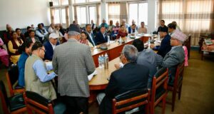 माओवादी पदाधिकारी बैठक बस्दै