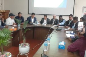 अब निजामती कर्मचारी पनि आन्दोलनमा उत्रने