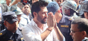 रवि लामिछानेलाई आज अदालतमा उपस्थित गराइँदै