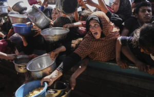 गाजाको कठिन जीवन : आक्रमण र खाद्यान्न अभावले रित्तिँदै उत्तरी गाजा