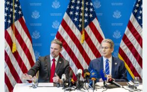 अमेरिका र चीनबीच ११५ प्रतिशत कर कटौती गर्ने सहमति