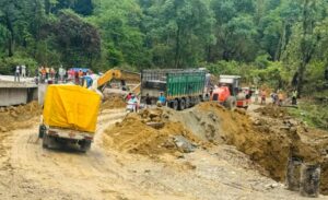 एकतर्फी सञ्चालनमा आयो दाउन्ने सडक