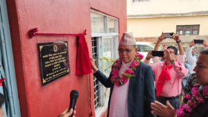 मन्त्री दाहालद्वारा सडक योजना भवन उद्घाटन