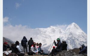 साहसिक यात्राका लागि कञ्चनजङ्गा हिमाल, पर्यटकको रोजाइमा