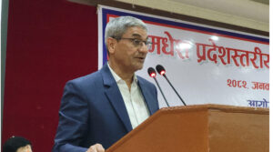 चोरी पैठारीका कारण राजस्व घट्यो : गृहमन्त्री लेखक