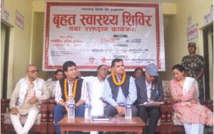स्वास्थ्य क्षेत्रलाई व्यवस्थित बनाउने प्रयत्नमा मन्त्री पौडेल