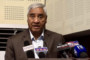 विदेशी नागरिकता लिइसकेकालाई नेपाली नागरिकता दिन सकिँदैन : देउवा