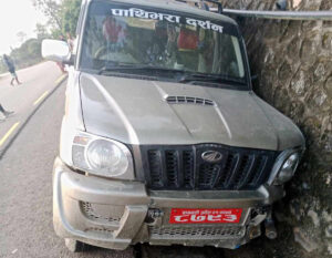 सिन्धुलीमा स्कारपियो दुर्घटना, सात जना घाइते