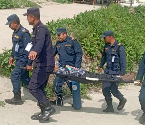 लेक लागेका ४ अमेरिकी नागरिकको हेलिकप्टरबाट उद्दार