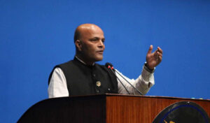 सरकारलाई सांसद सिंहको प्रश्न : दलित यो देशको नागरिक होइन र न्याय नपाउने ?