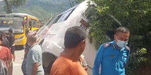 काभ्रेको पाँचखालमा बस दुर्घटना, ८ जना घाइते