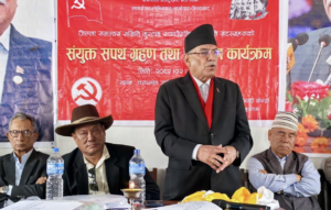 माओवादी कांग्रेस-एमाले जस्तो बिचौलियाको पक्षमा काम गर्ने पार्टी होइन : प्रचण्ड