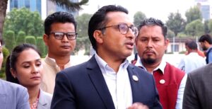 सांसदबाट प्रधानमन्त्री र मन्त्री बन्ने प्रणाली हुनुहुँदैन : वाग्ले